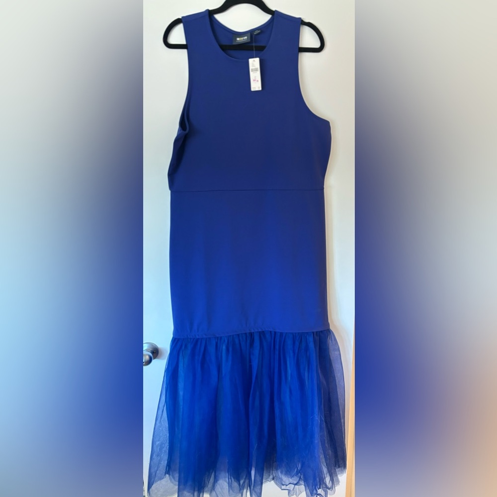 Beautiful Blue dress with a fun tulle mermaid detail ANTHROPOLOGIE nwt. XL